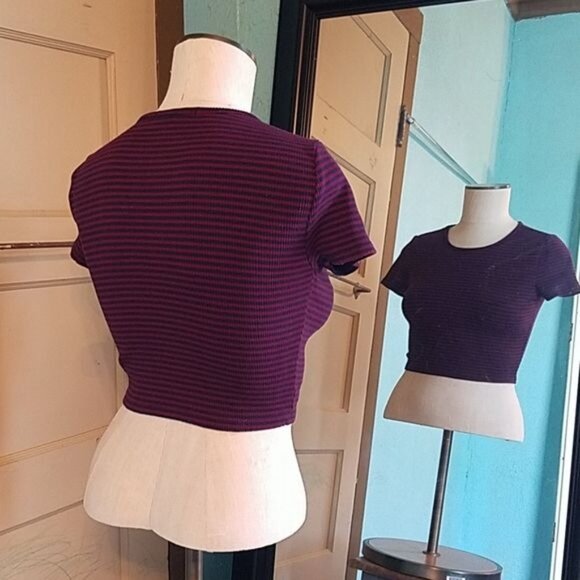 Forever 21 Shirt Crop Top Navy Maroon Strip Jr Juniors Extra Small WOMEN'S - Picture 3 of 9
